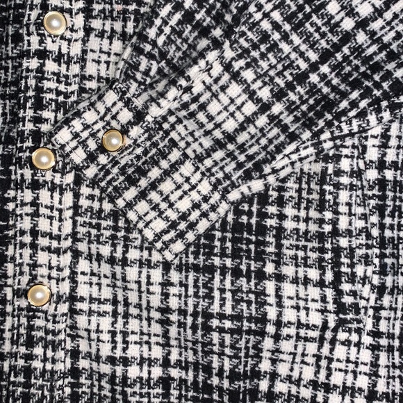 XXI Tweed Bouclé Style Pearl Button Shacket Shirt - Picture 8 of 12
